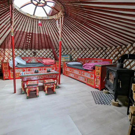 Yourte Atypique Avec Sauna Et Terrasse Privative - Fr-1-589-765 Hébergement de vacances *